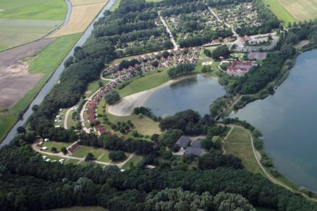 Gezellige Vakantiewoning Aan Het Water In Ewijk - Recreational Only No Workers Экстерьер фото