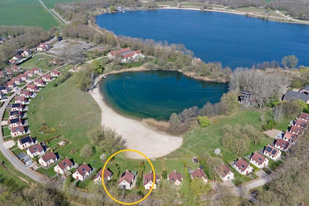Gezellige Vakantiewoning Aan Het Water In Ewijk - Recreational Only No Workers Экстерьер фото